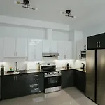 Welcoming And Light Filled 2Bdr Apartment